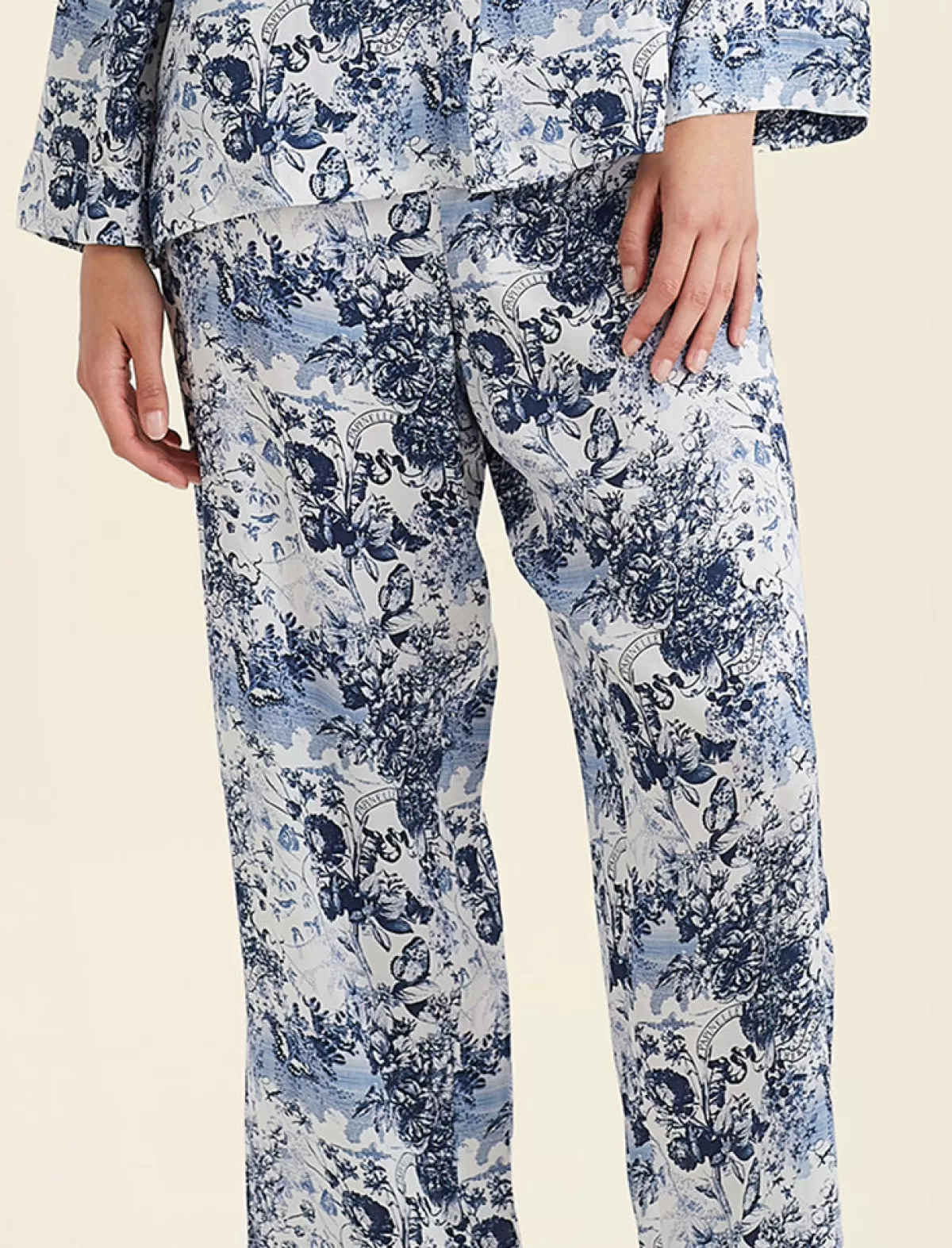 toile_de_jouy_pure_silk_full_length_pj_set_2.webp Papinelle Toile De Jouy Pure Silk Full Length PJ Set